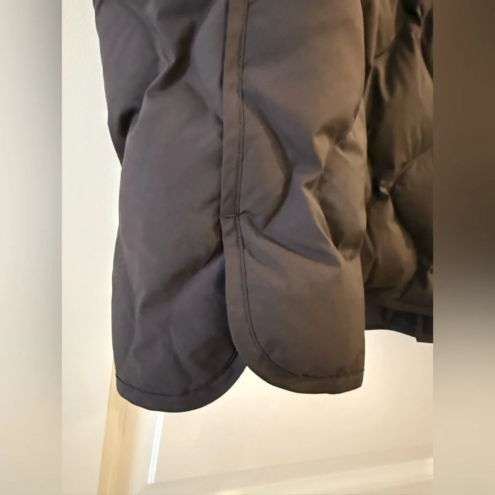 LIKE NEW COS Oversized Quilted Jacket Size M in Dark Brown - Picture 11 of 13